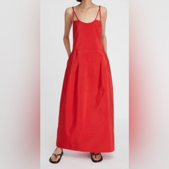 Lee Matthews Dresses & Skirts - Lee Matthew Peony Dress, L